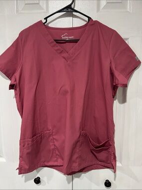 Butter-Soft V-Neck Scrub Top in Dusty Rose